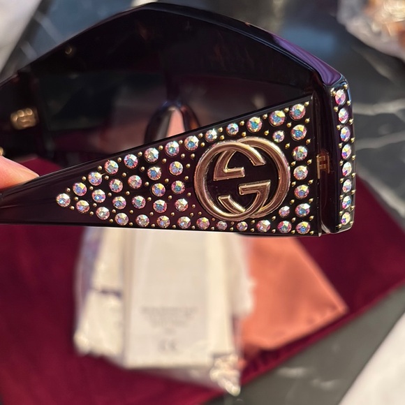 Authentic Gucci Crystal Hollywood forever sunglasses - Picture 3 of 5